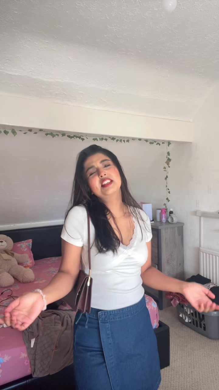 @unishaa_adhikari
