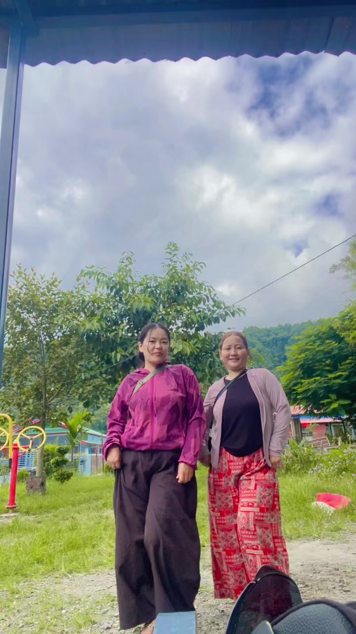 @mira pradhan🌼