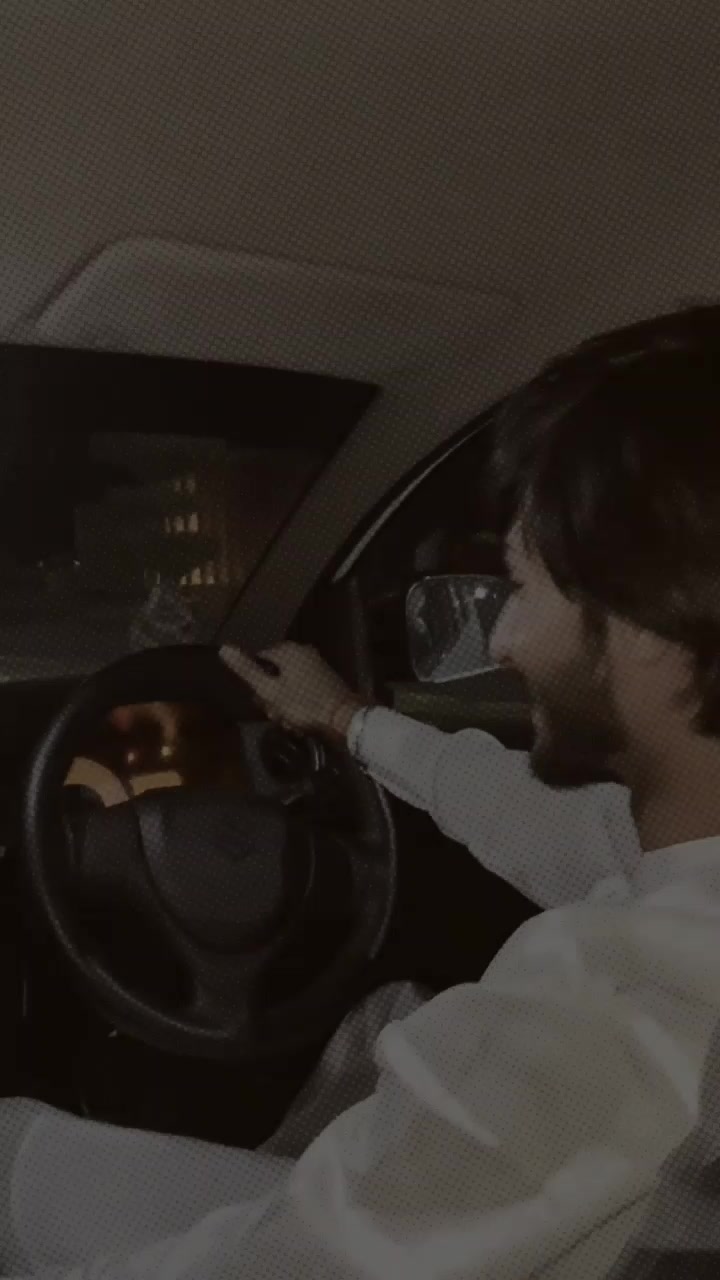 @حسنین بادشاہ 🦋💫