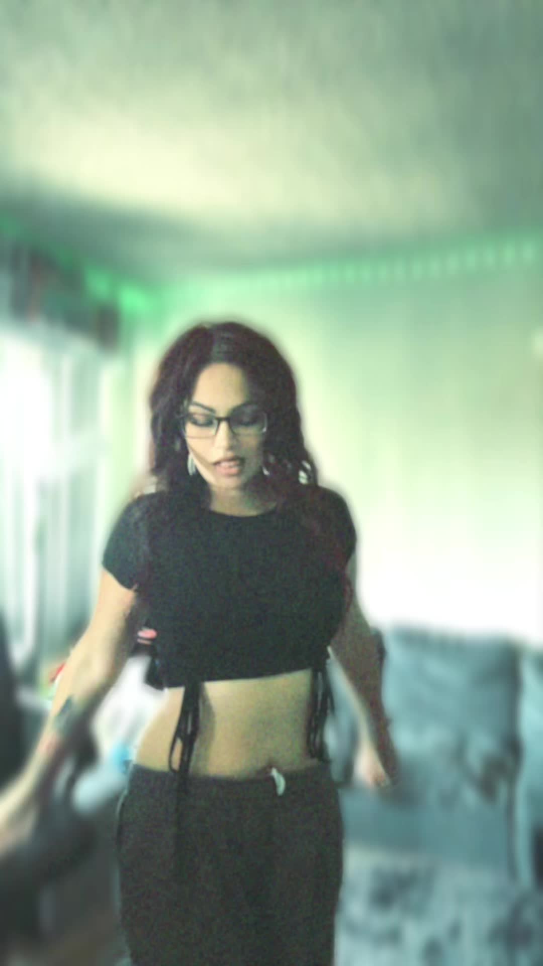 @KittynIza