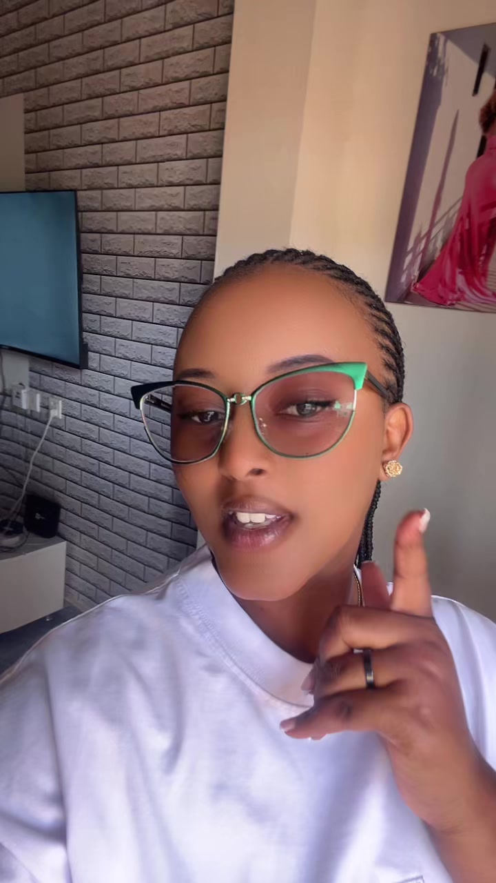 @kamatarisandra🇷🇼