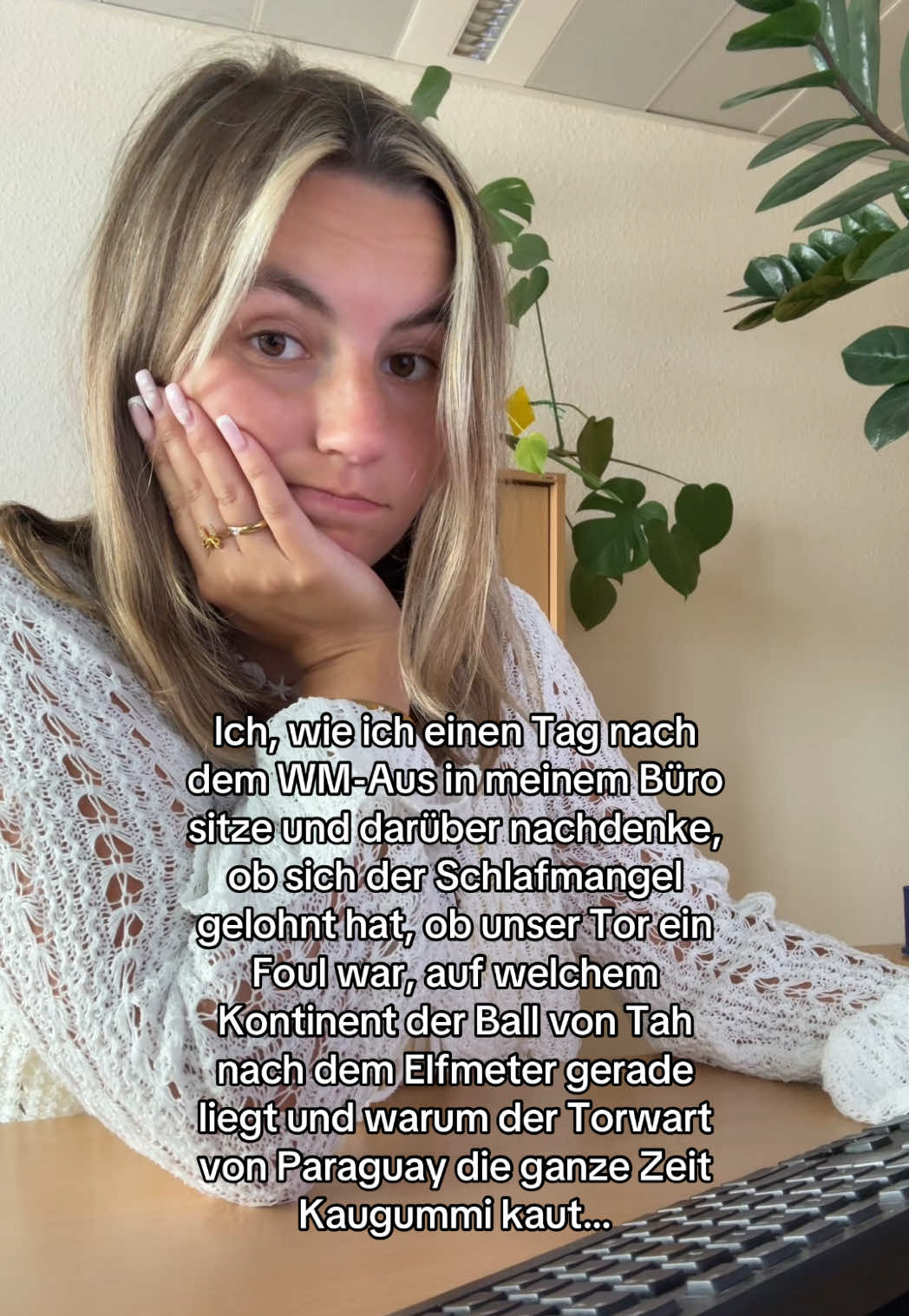 @𑣲sǝuı