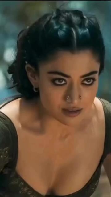 @bollywood._.boldness