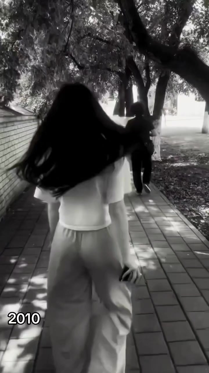 @...