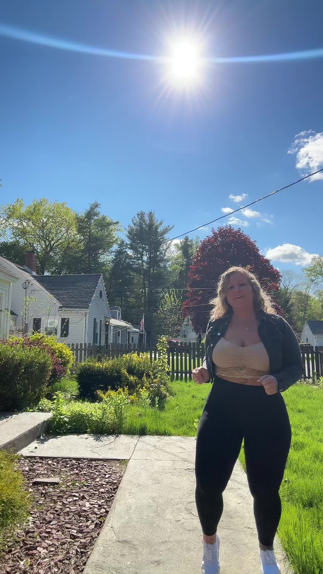 @Tattedmoonqueenoftheban