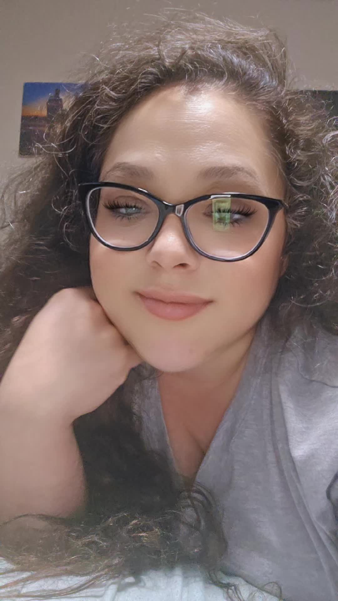 @MommaJess