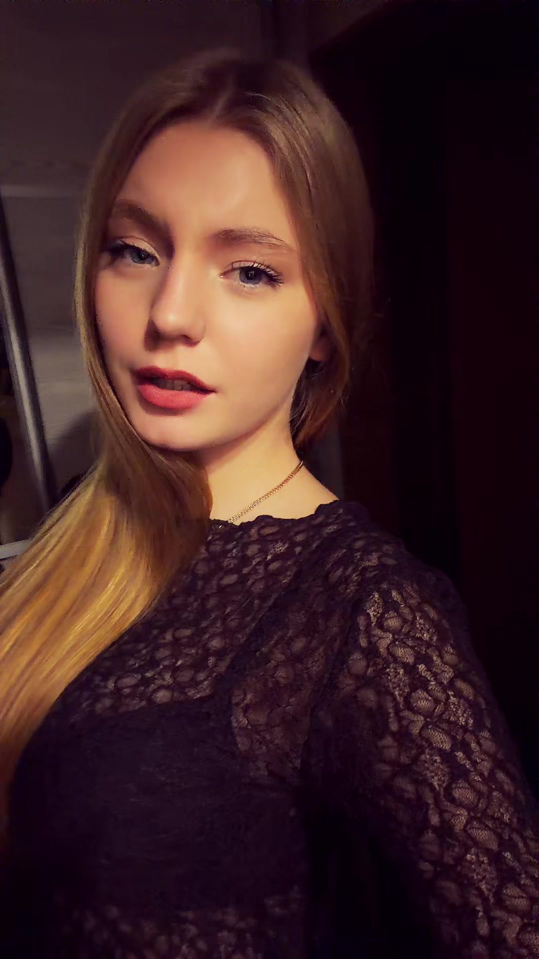 @Вікторія