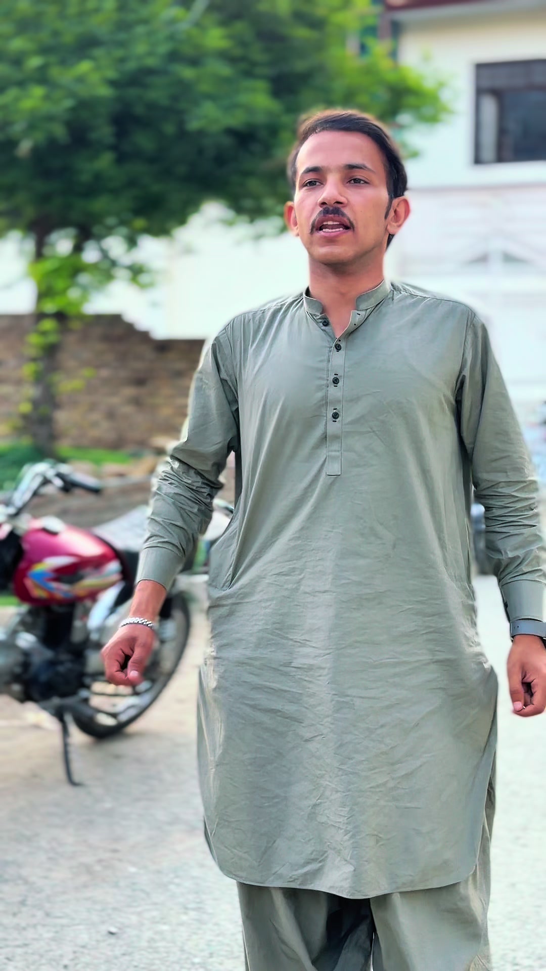 @Azaz Pathan (Pro Max)