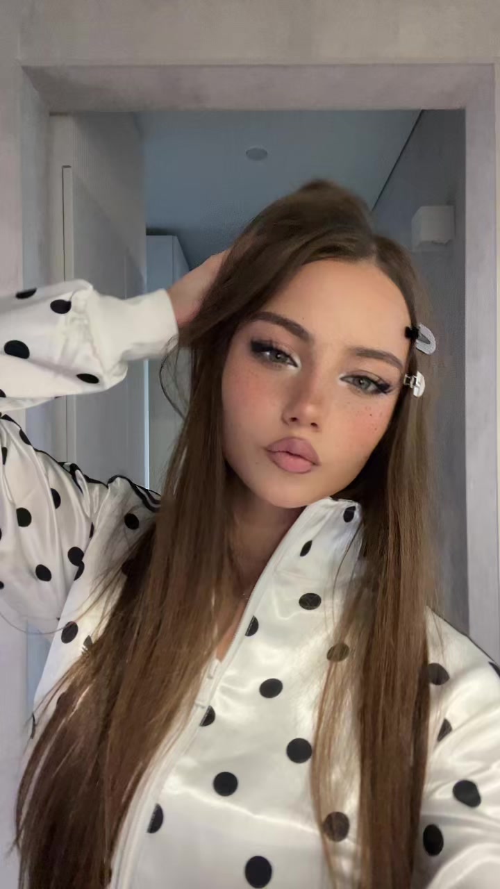 @arishka1_11