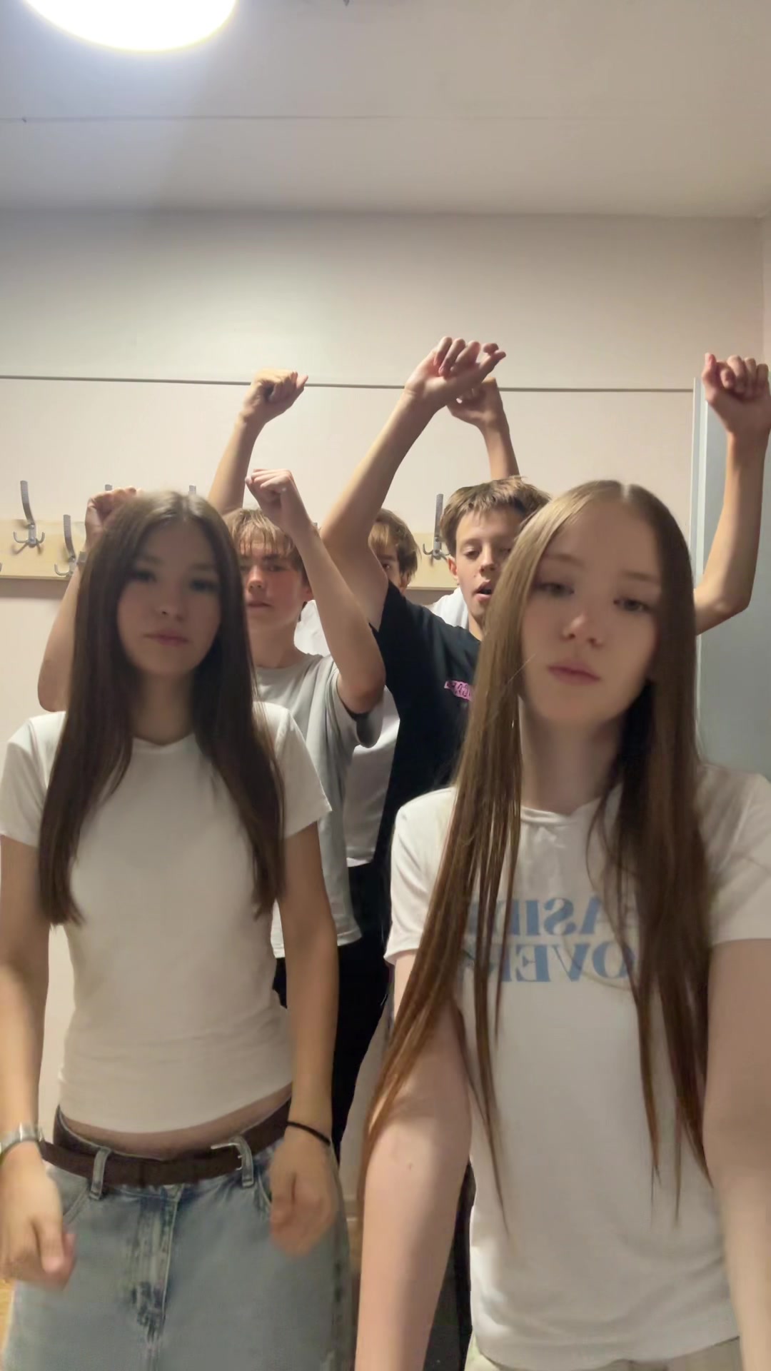 @лина эм