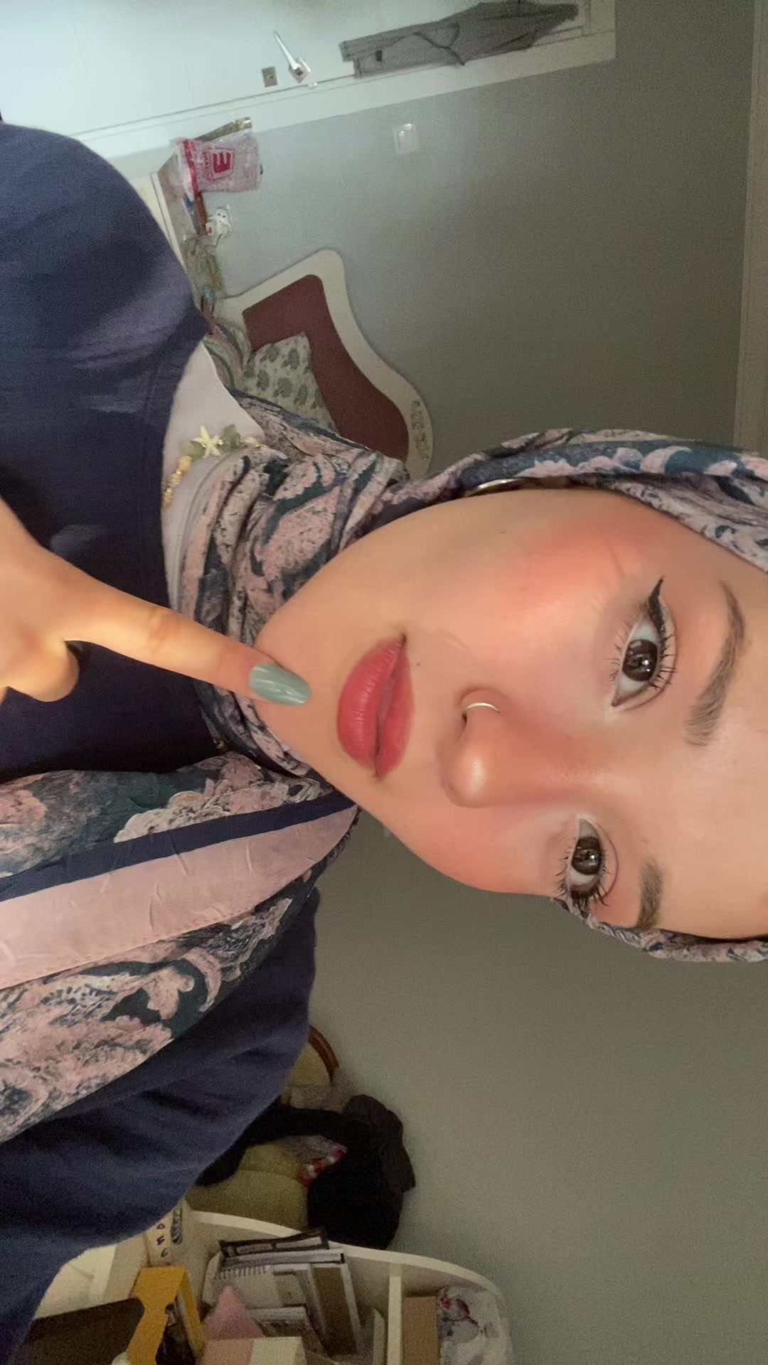 @nneevvaaa