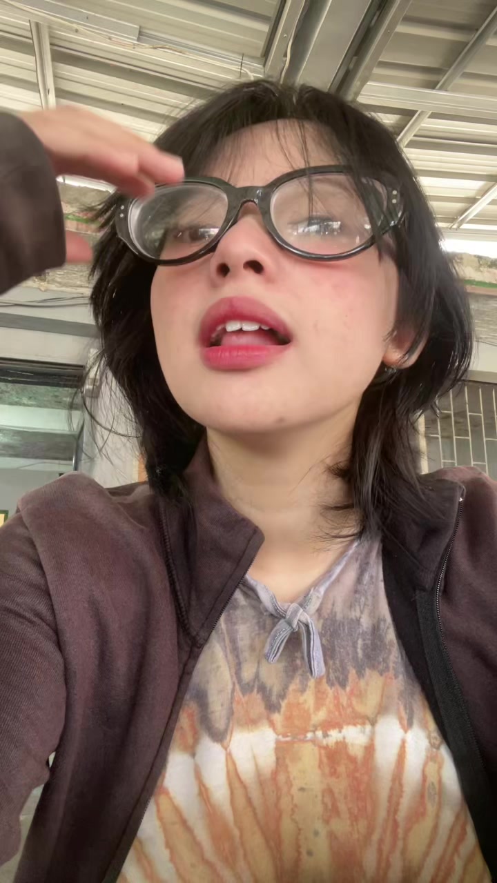 @sarah