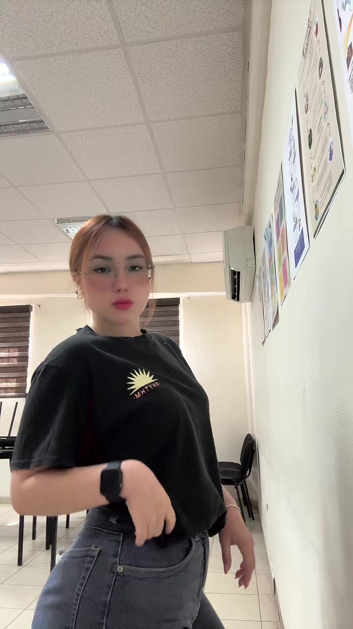 @Valeria diaz