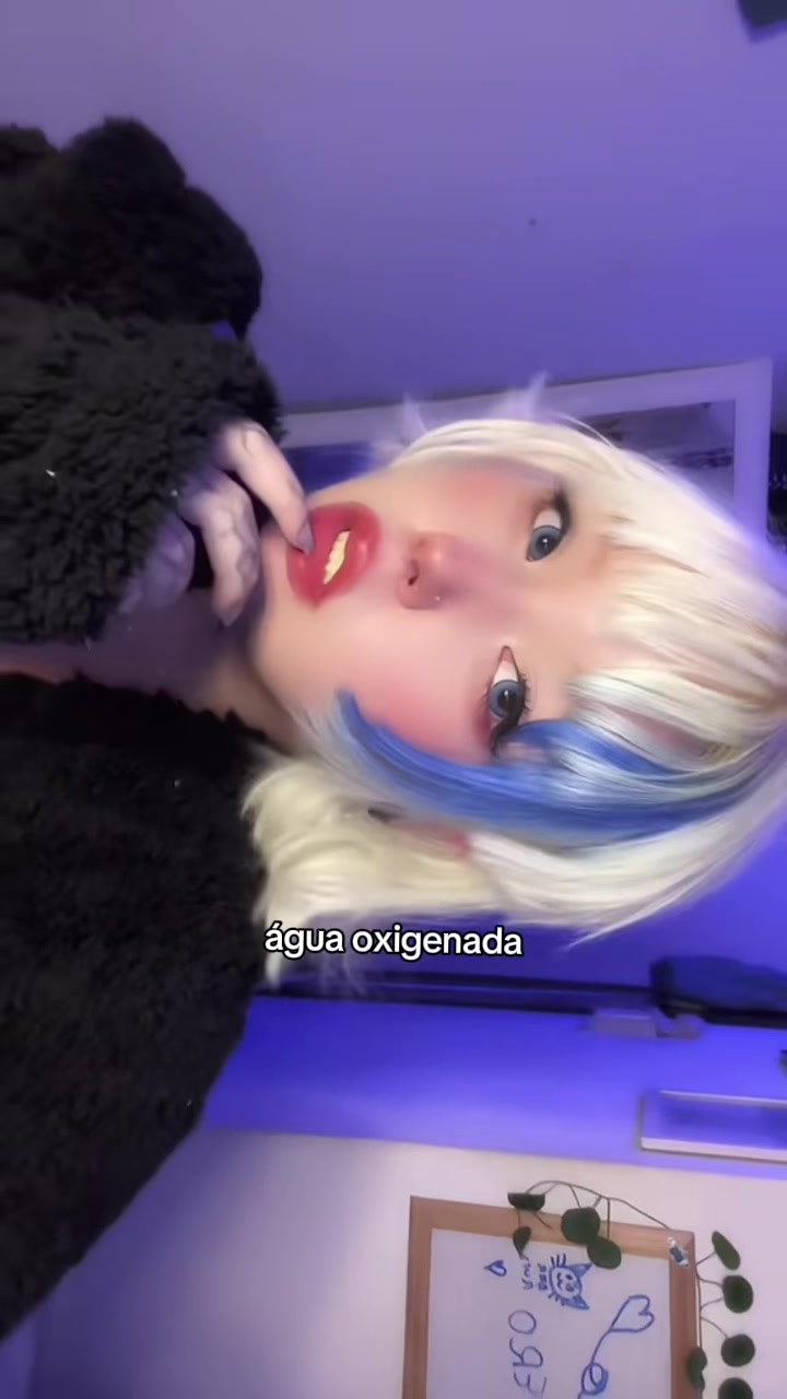 @elzamarine 🐬