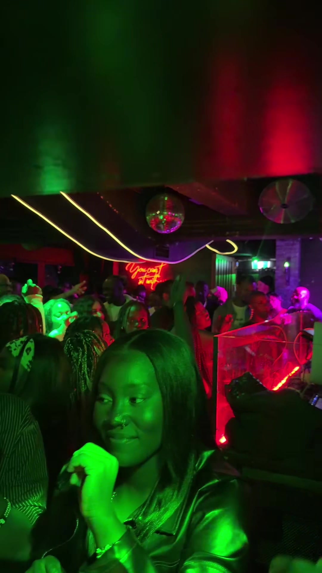 @Chaise lounge