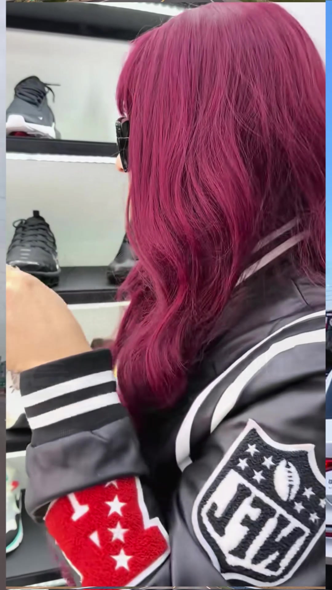 @kndjdhb