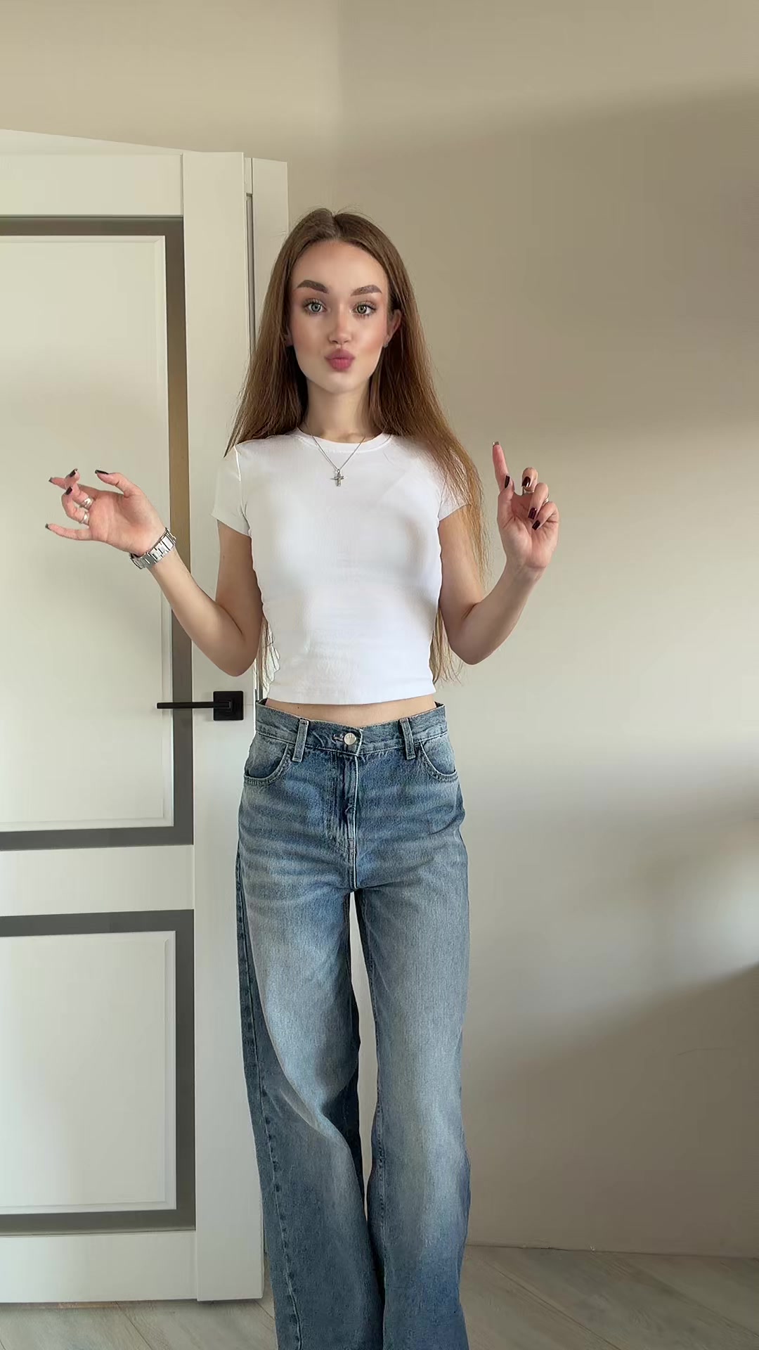 @Alisya