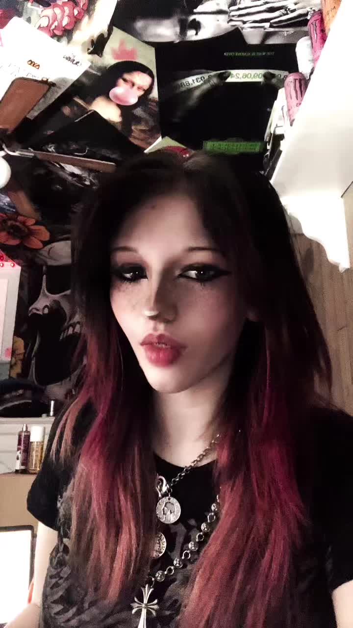 @teegan
