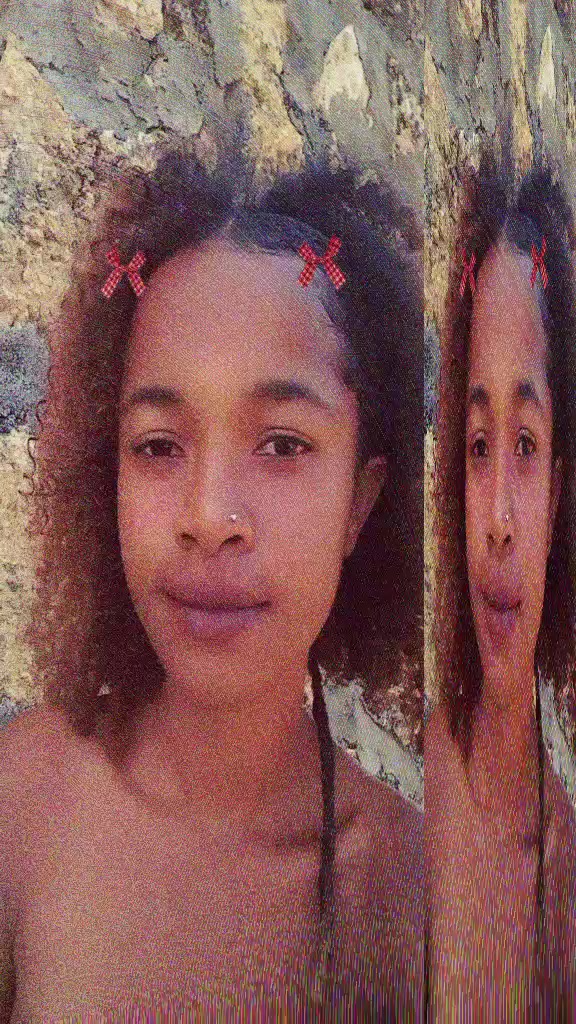 @jadehallyday