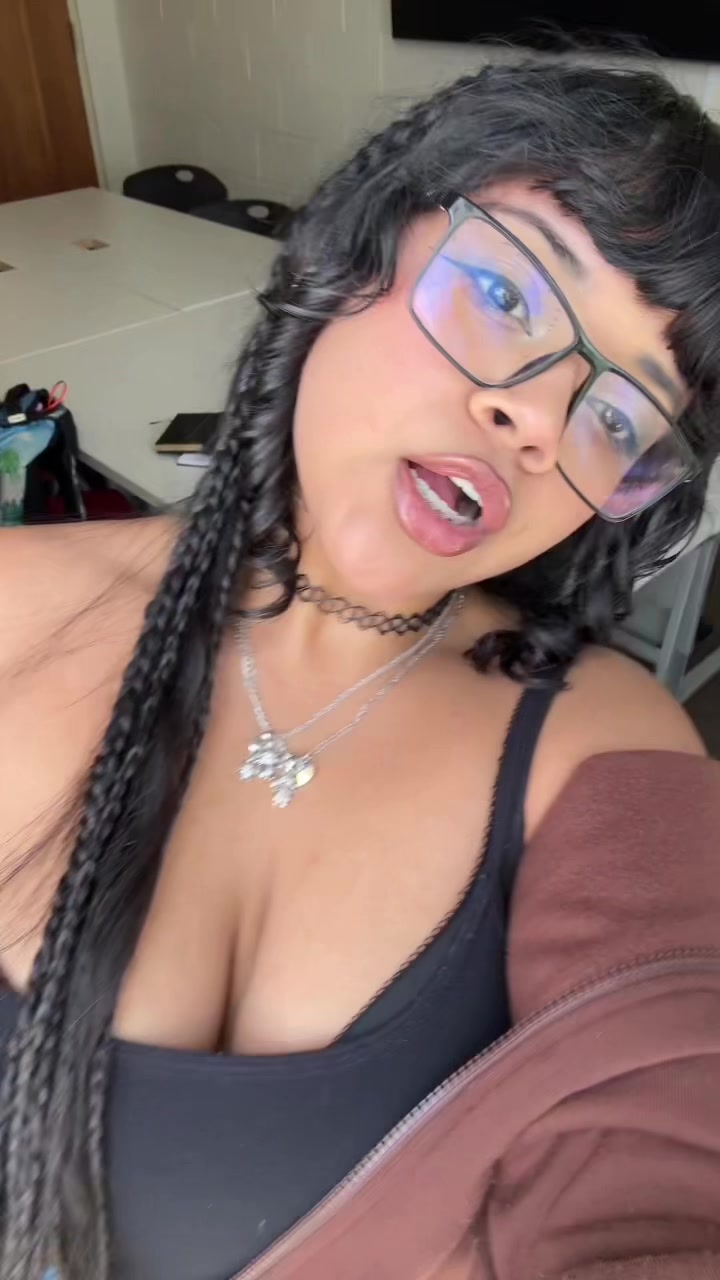 @Sleepy_leslhey
