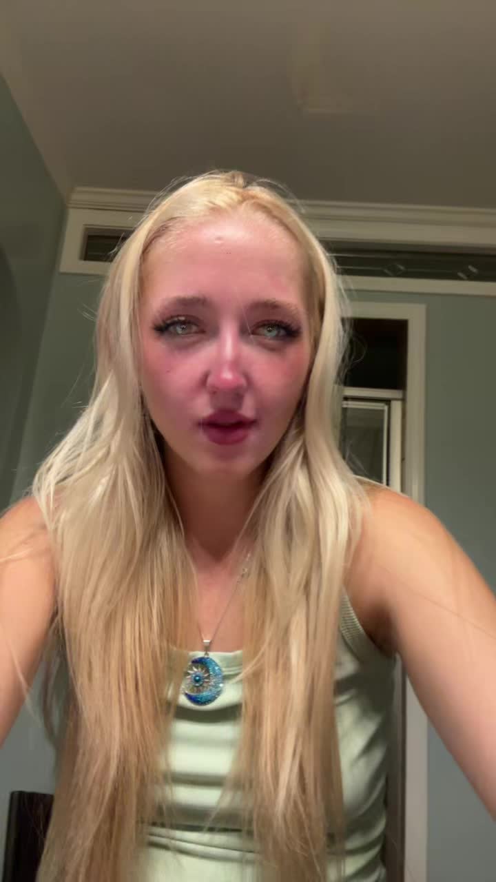 @Ellsbells