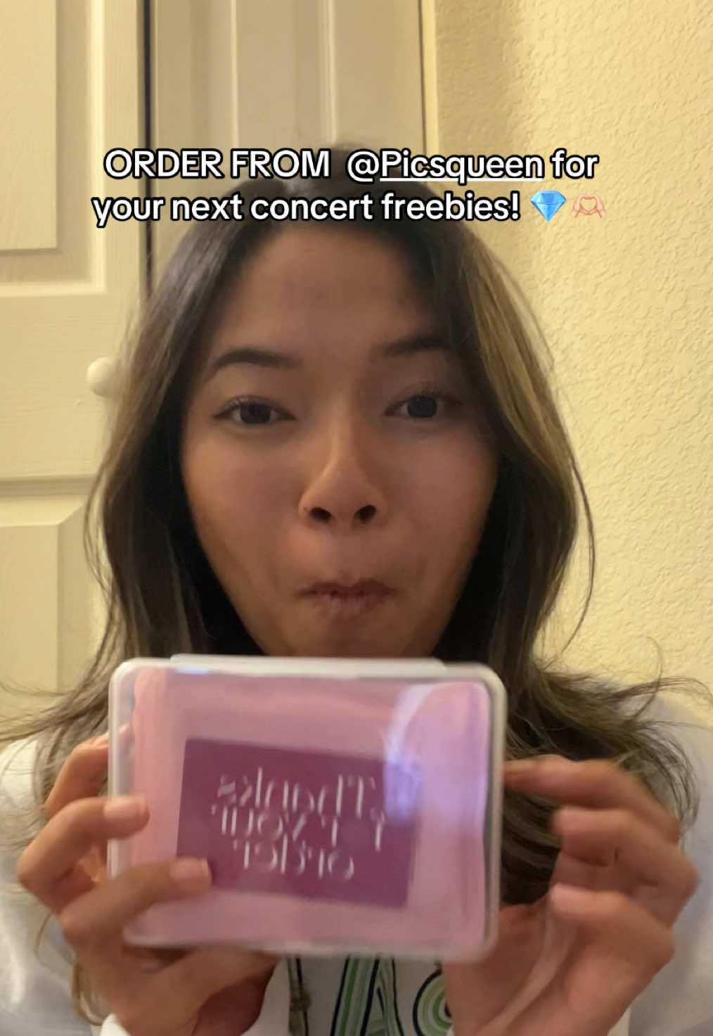 @rachel