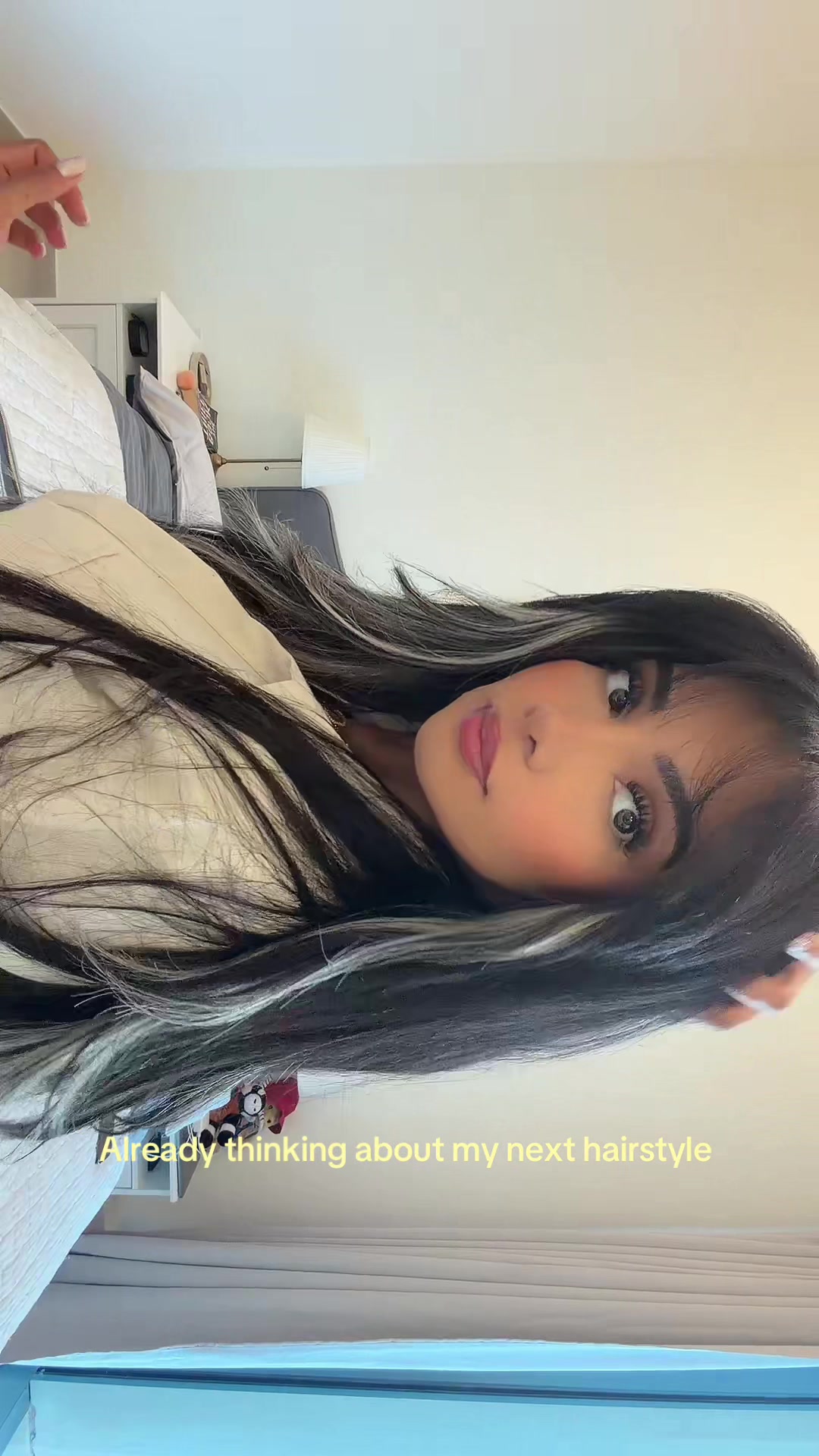 @Sabrina