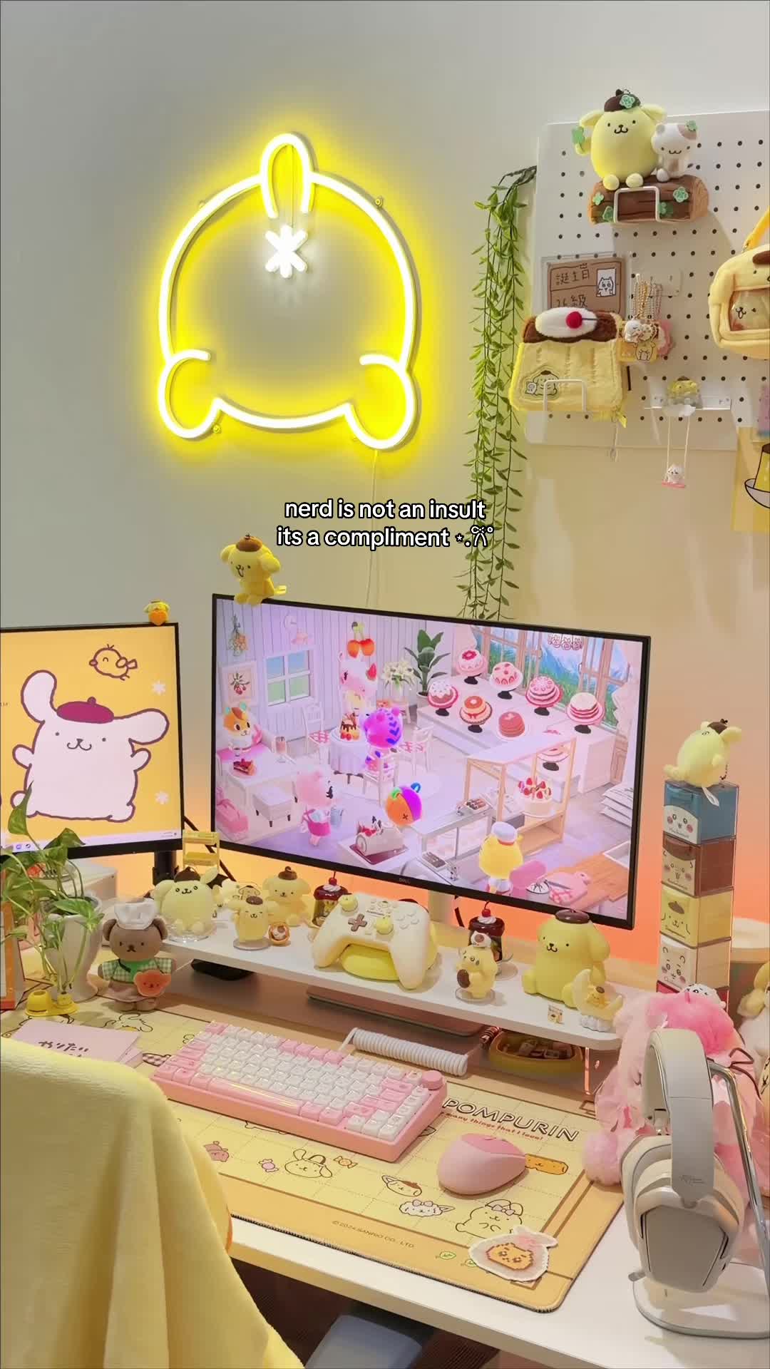 @pompomgurl ૮₍ ´ ꒳ `₎ა
