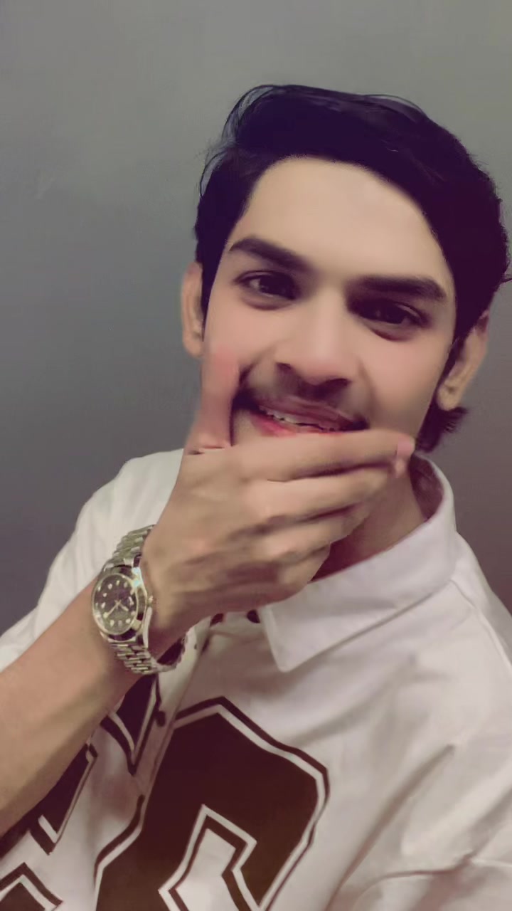 @NAVEED KHAN ☑️