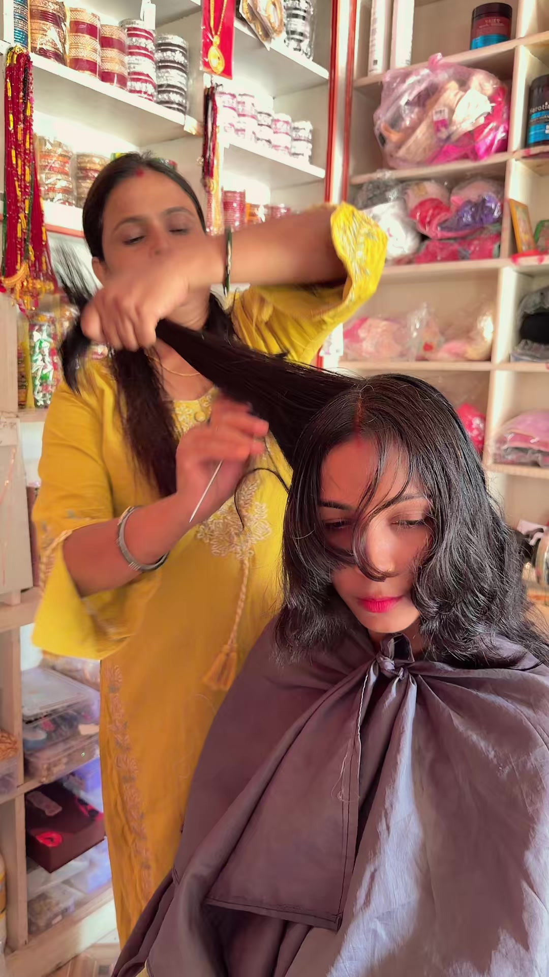 @Niva Beauty Parlour_