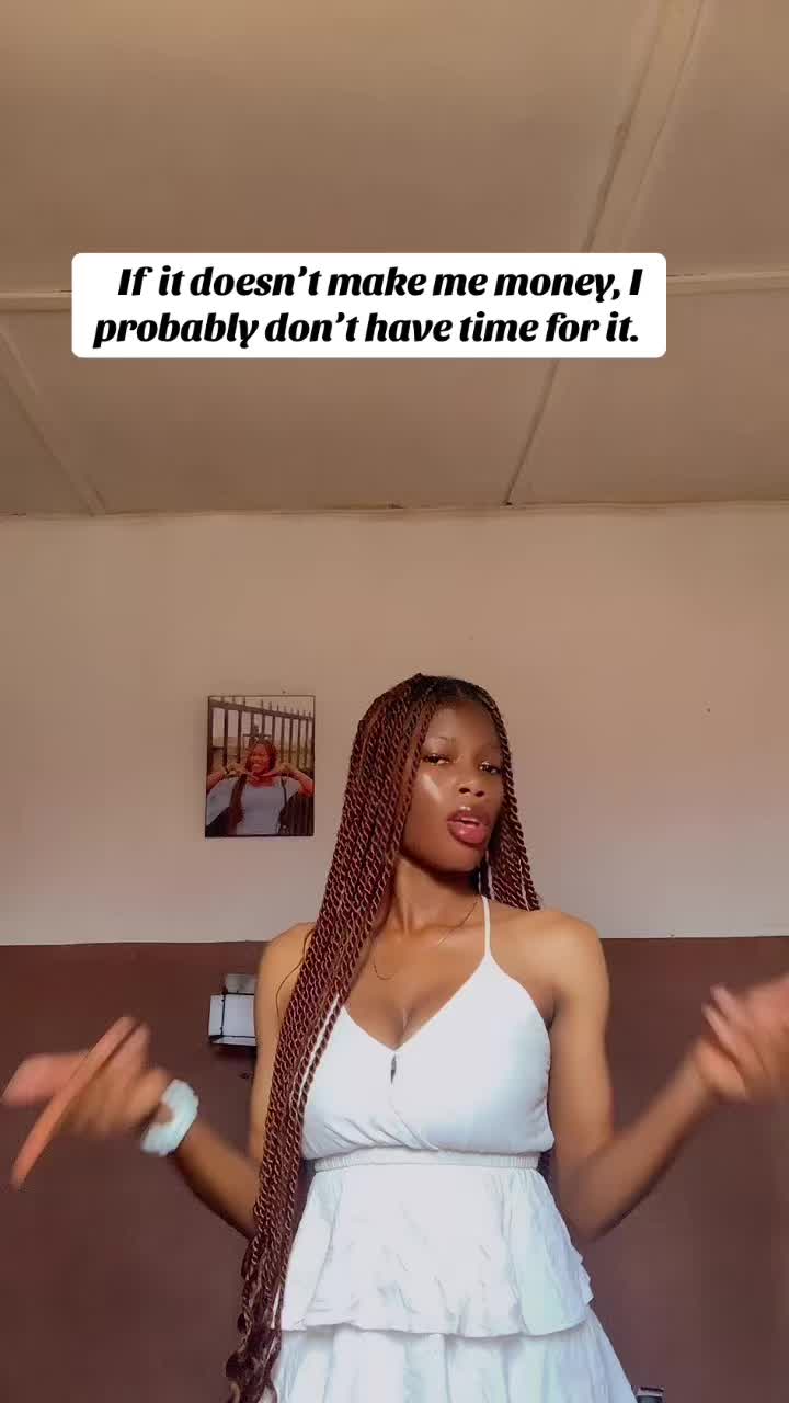 @Lovie🩵