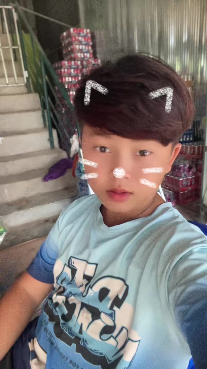 @ម៉ាក់ប្រុសនុ