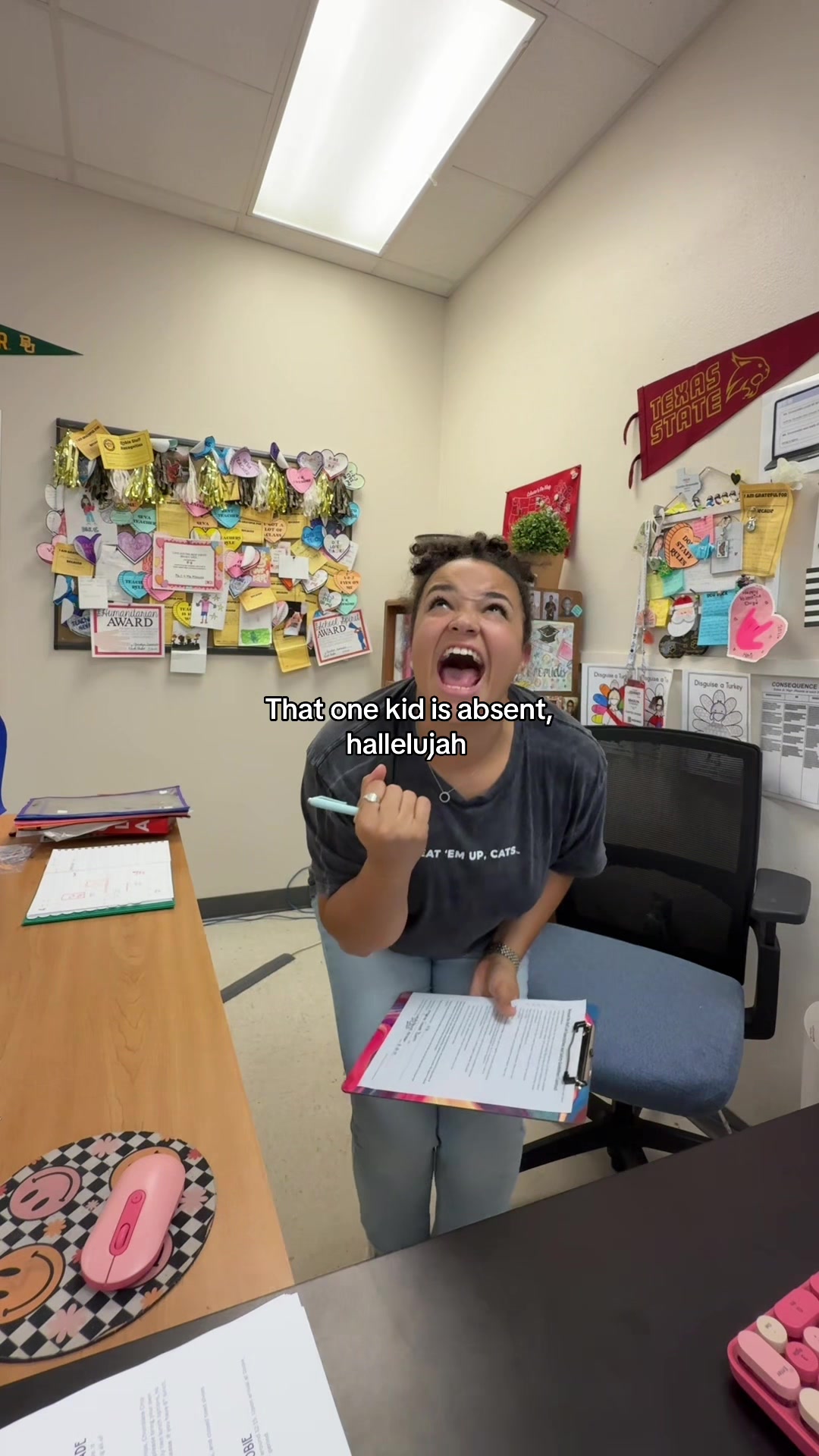 @Ms. Economidis ๐๐ชฉโ๏ธ