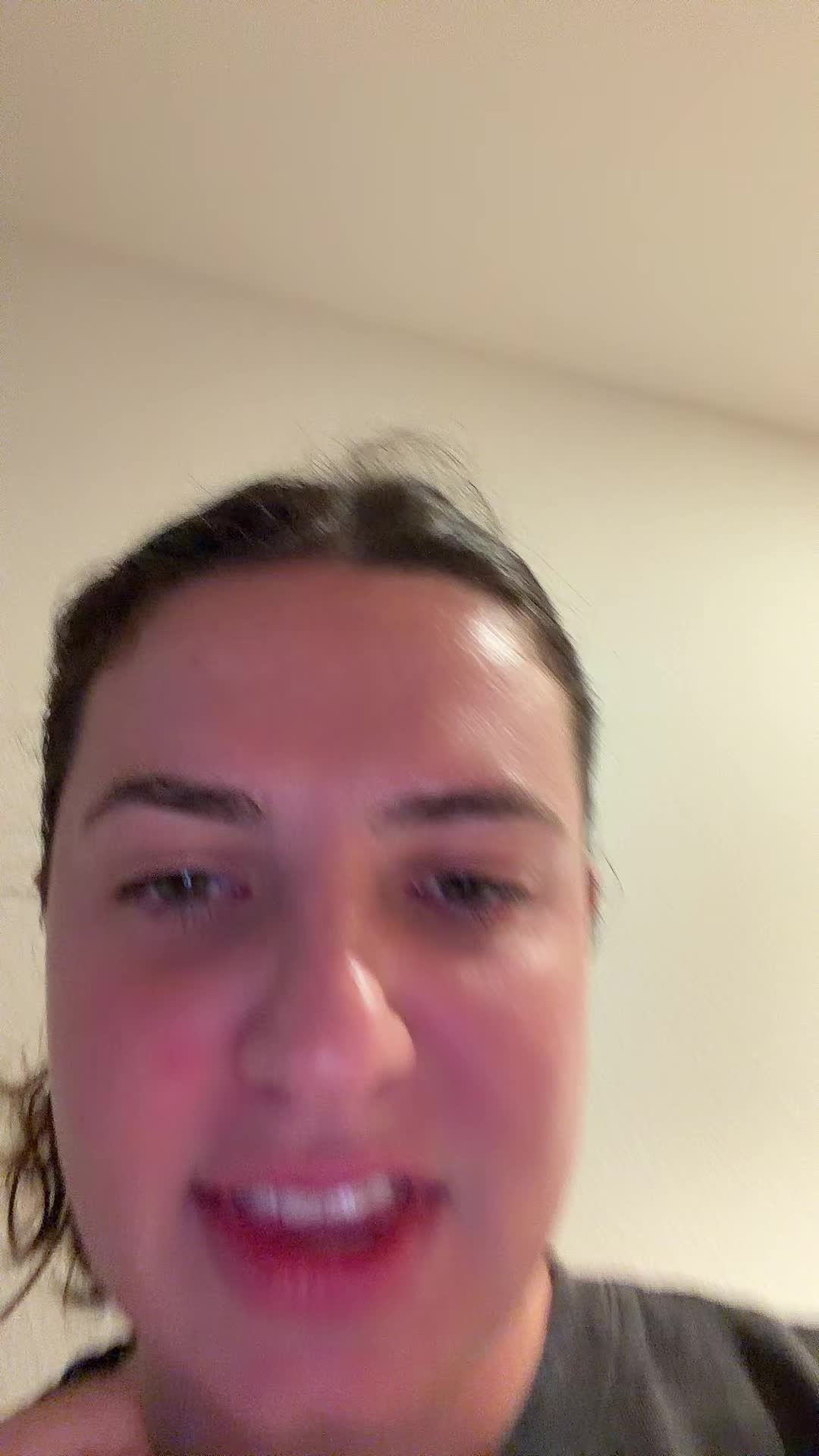 @Mollz