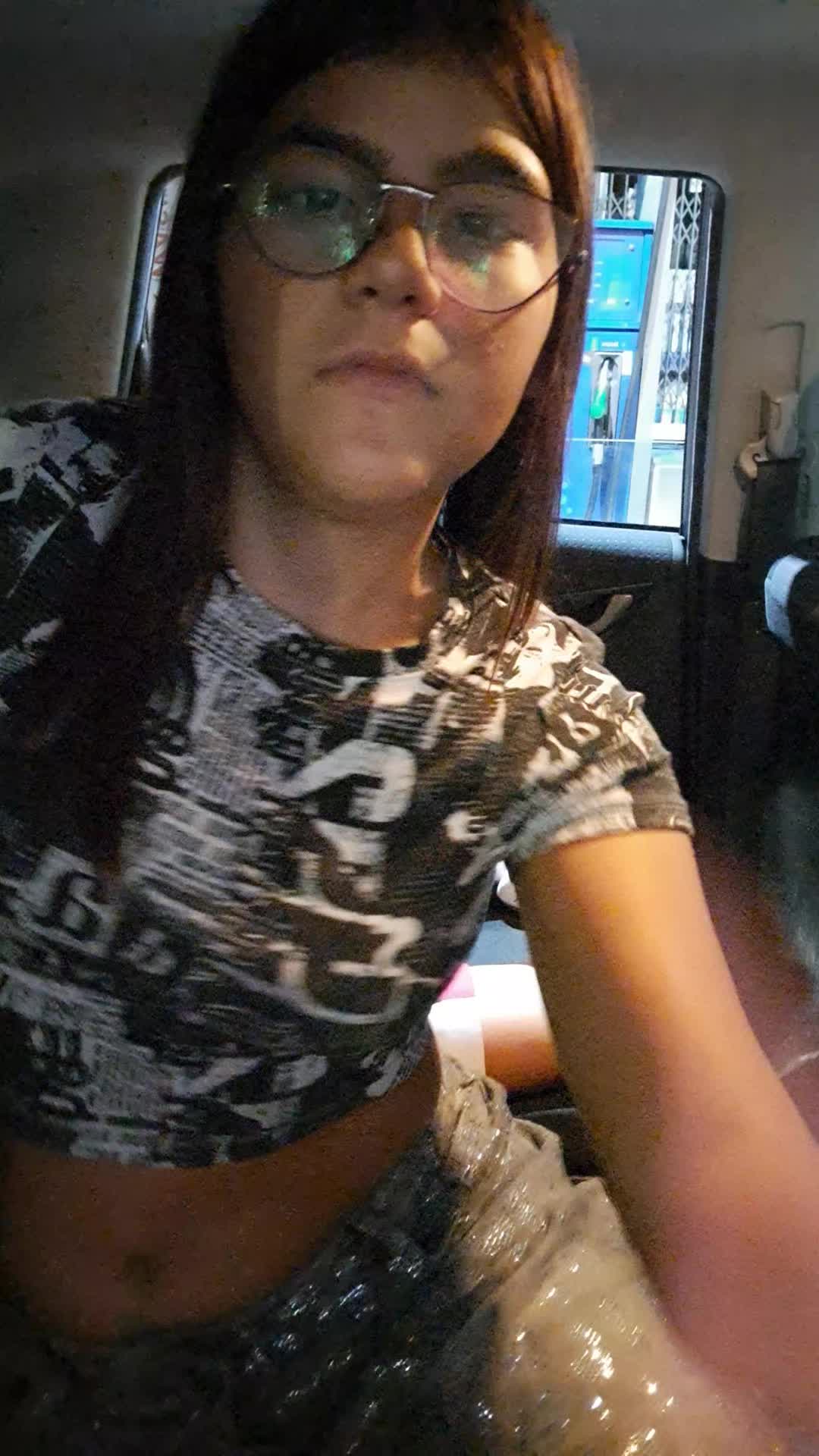 @_niki_014