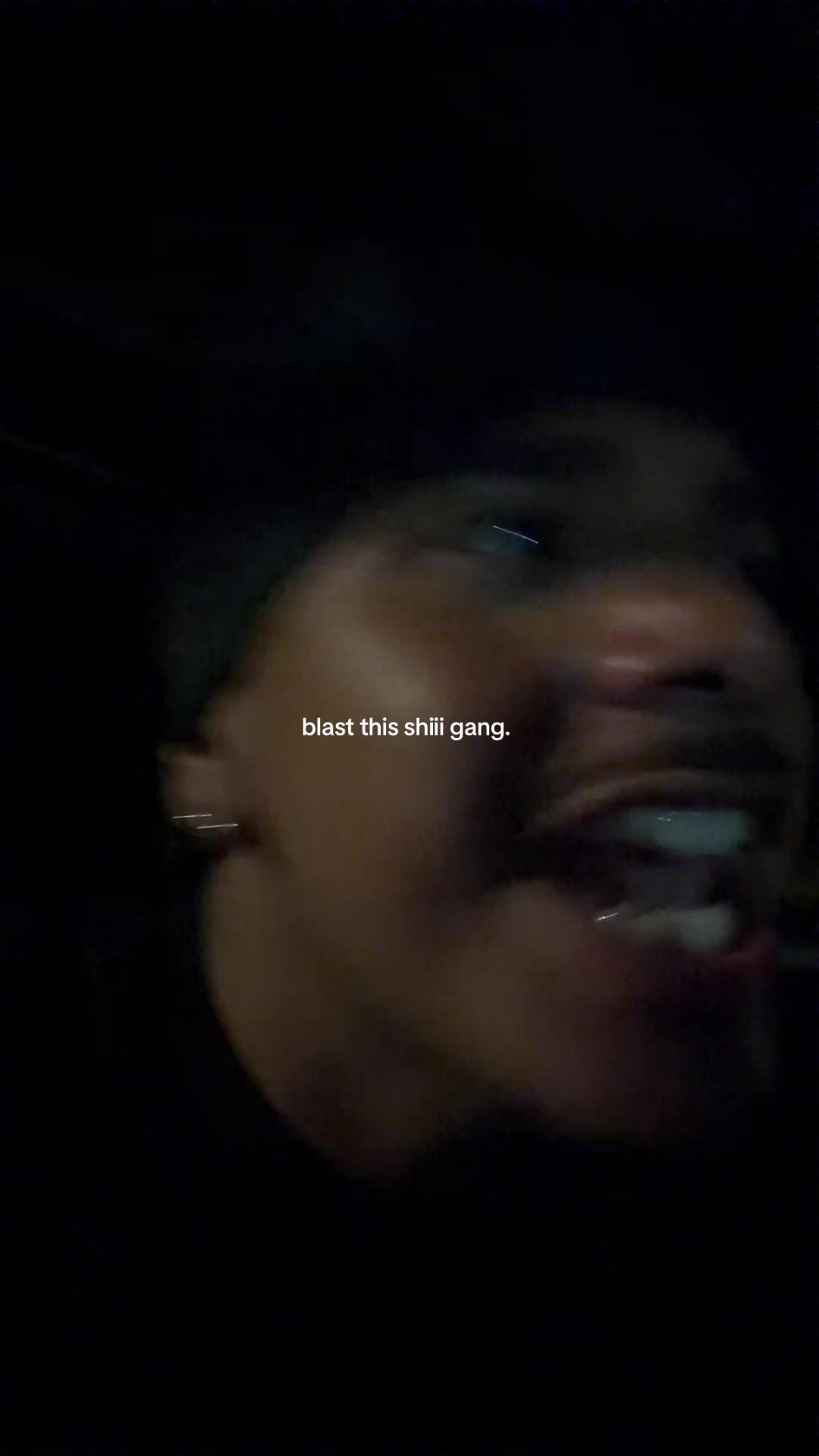 @awzzy