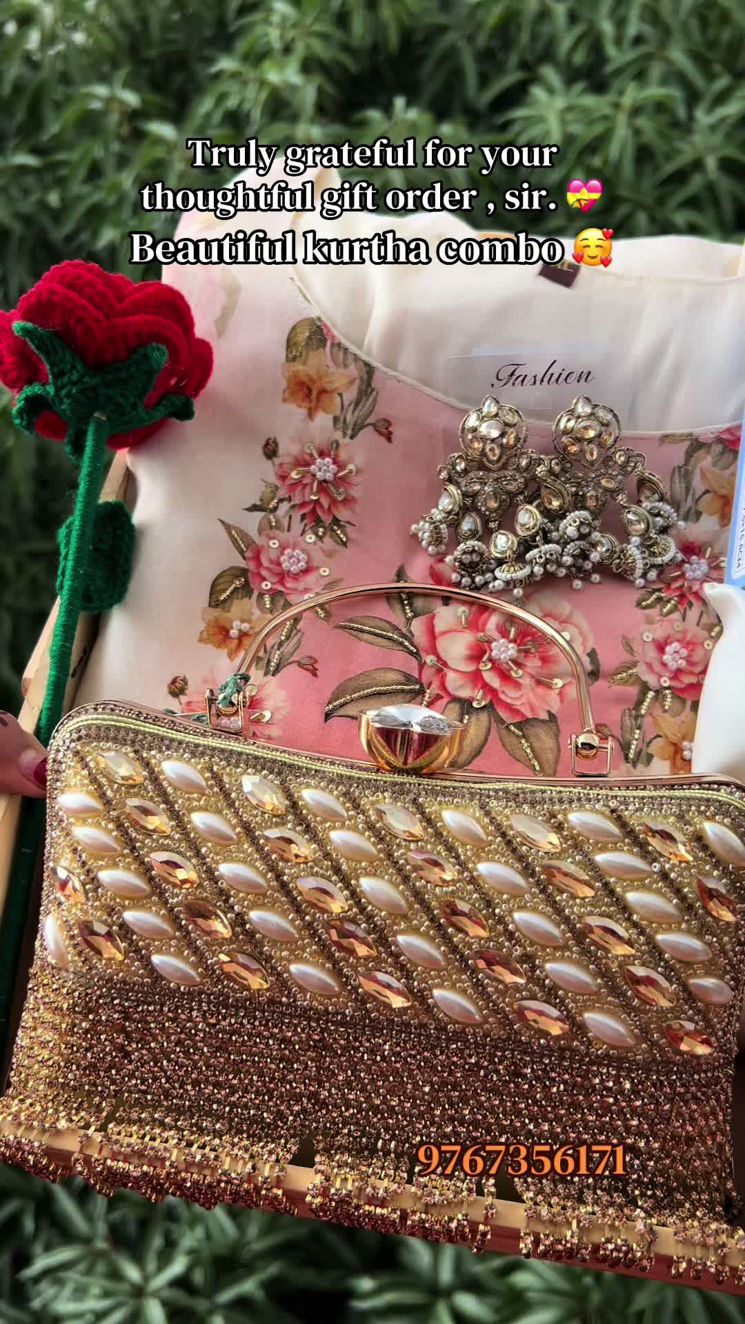 @Arya_The Gift House