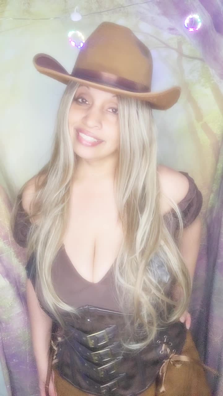 @Luna Wolf Goddess