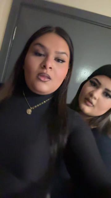 @arisha_horvathova