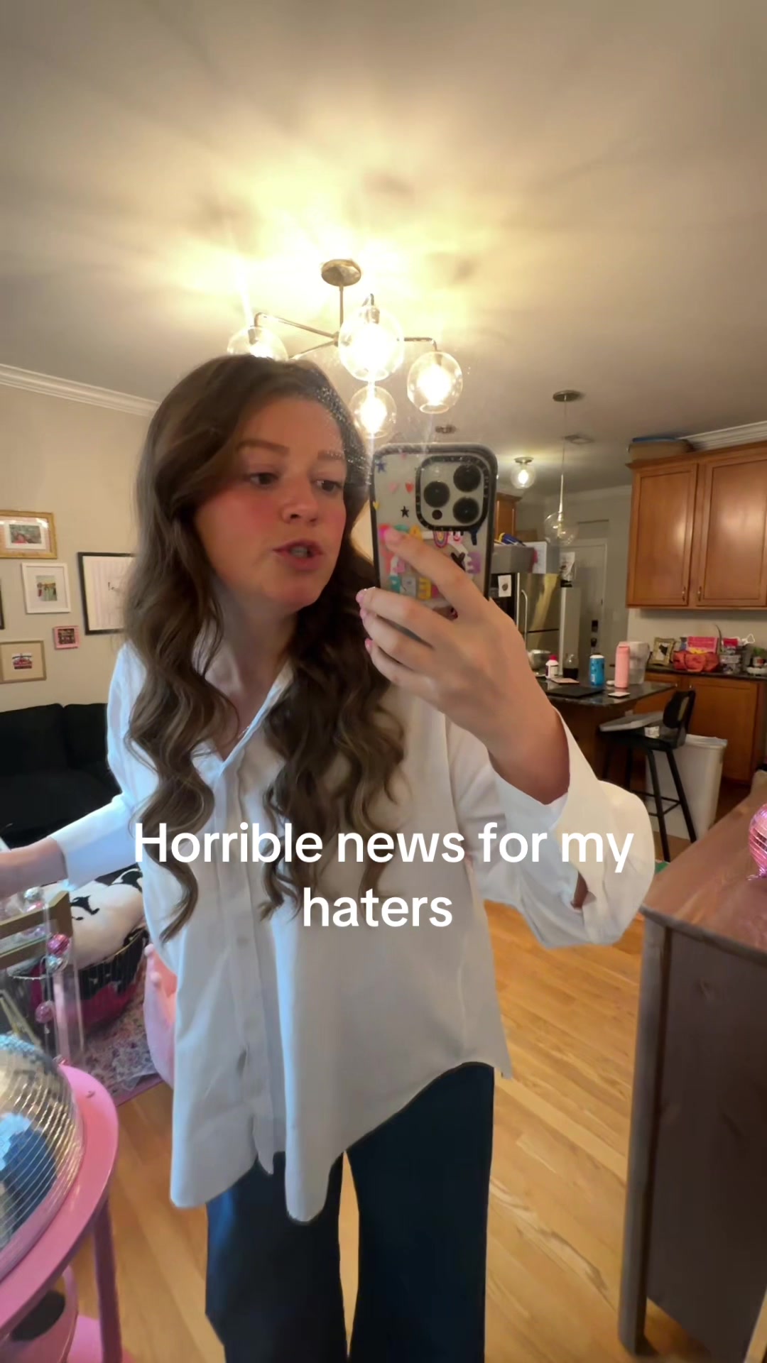 @Kellymacj