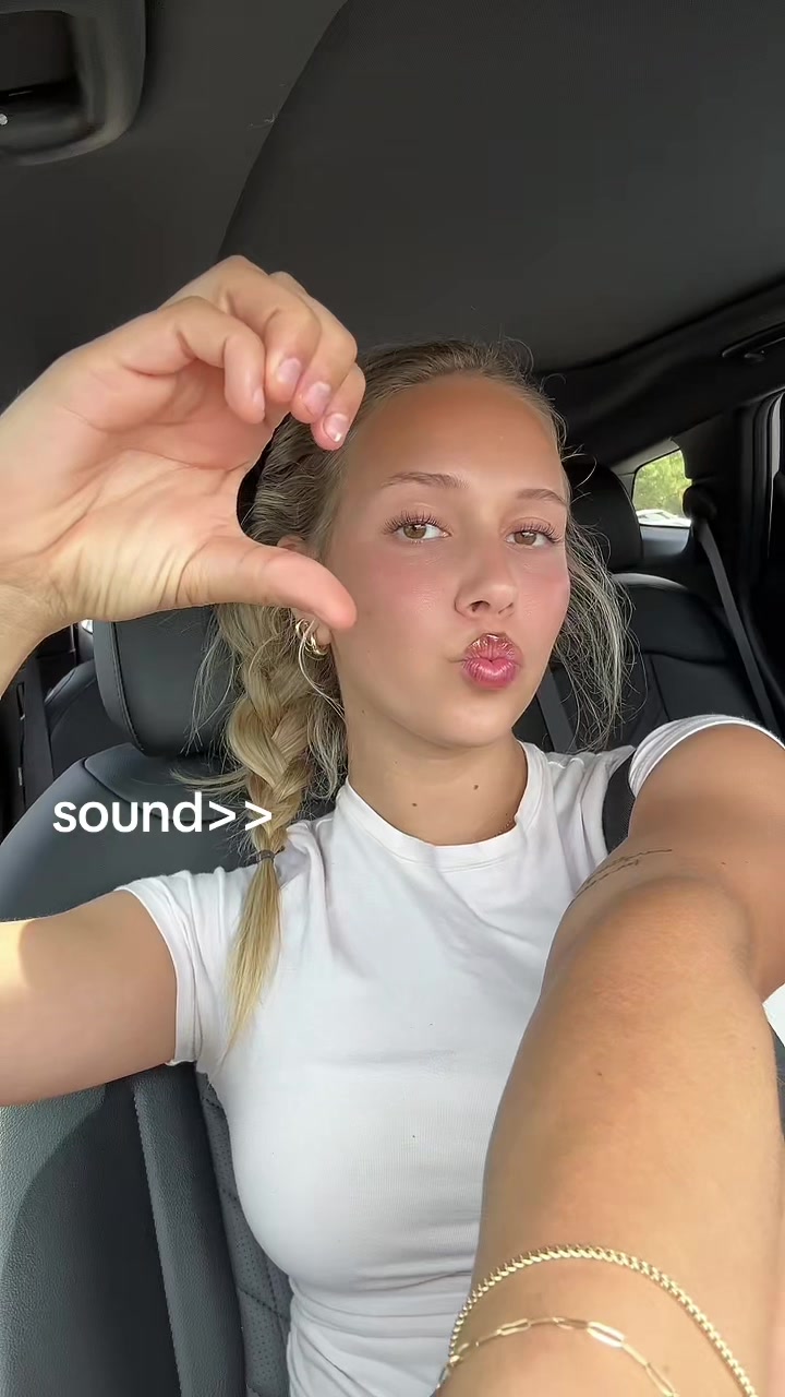 @Liv💛💛