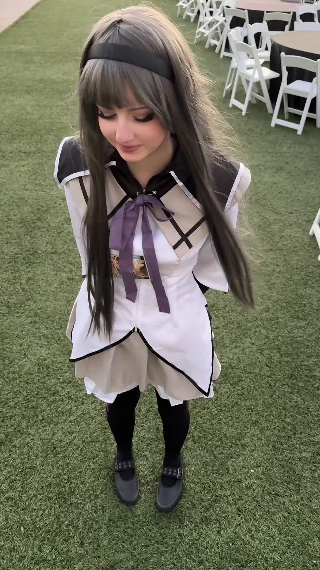 @꒰ྀི১ j ໒꒱ིྀ