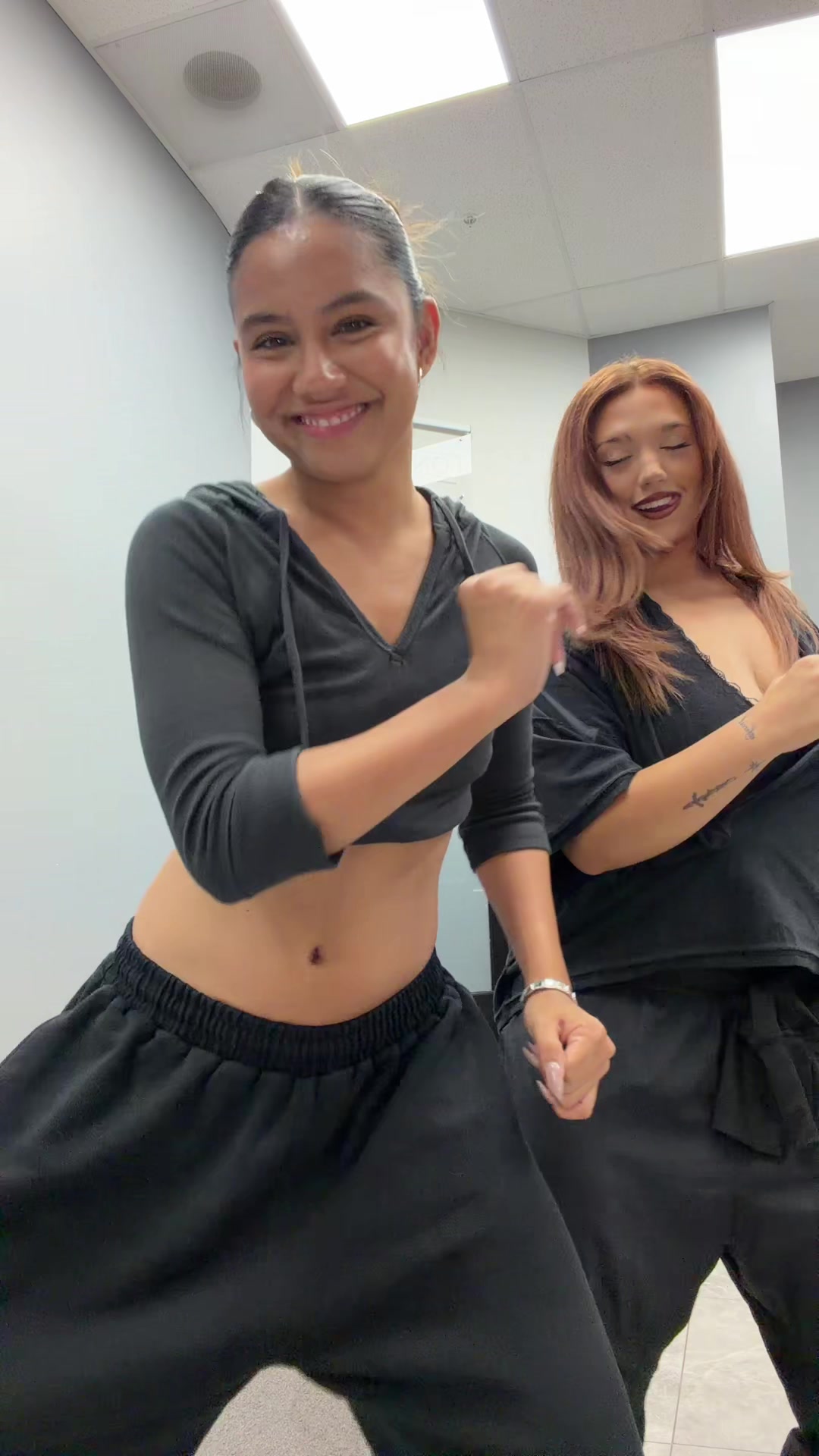 @Mari ✨🎀💃