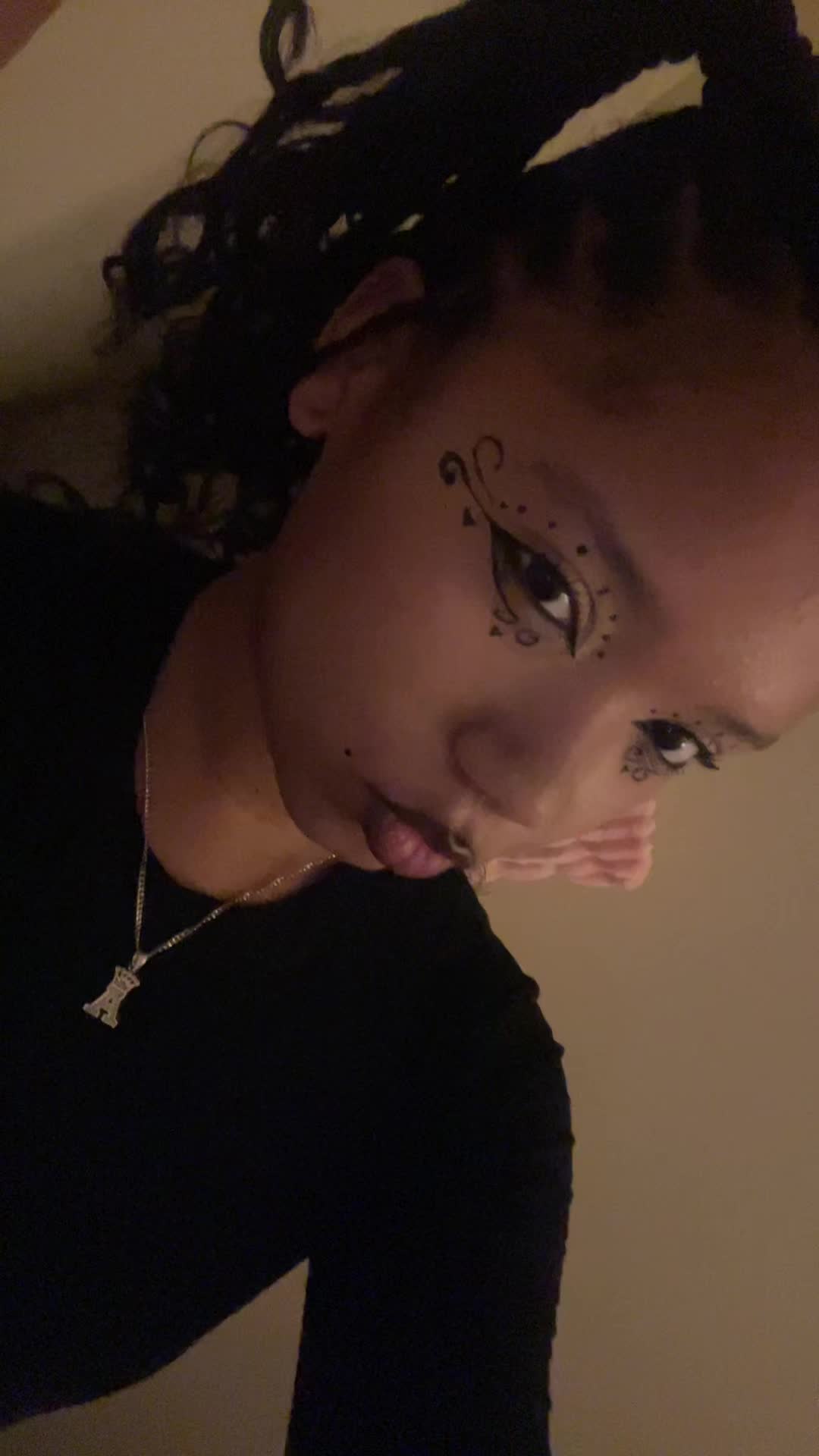 @literallysokka