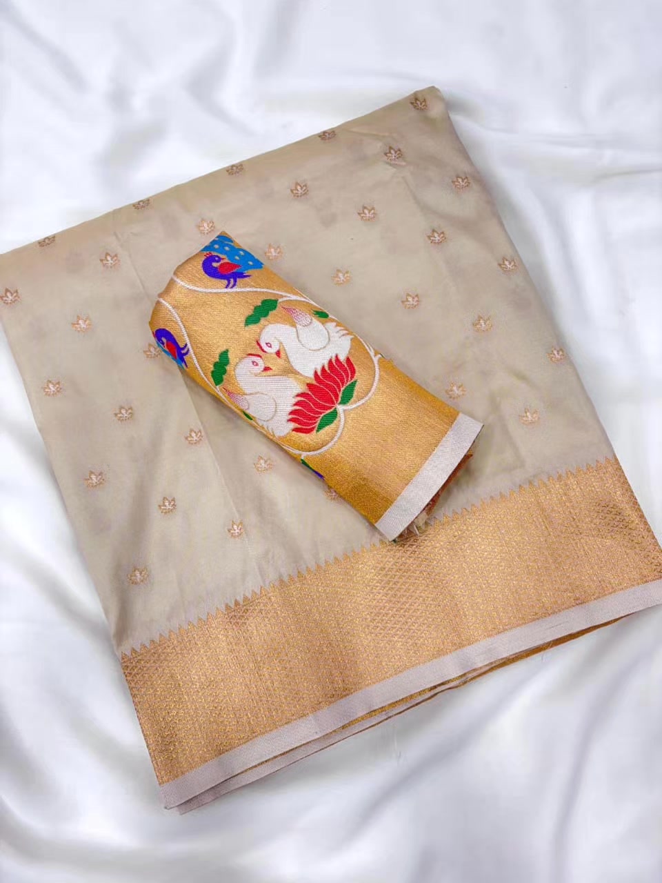 @As saree collection🥻