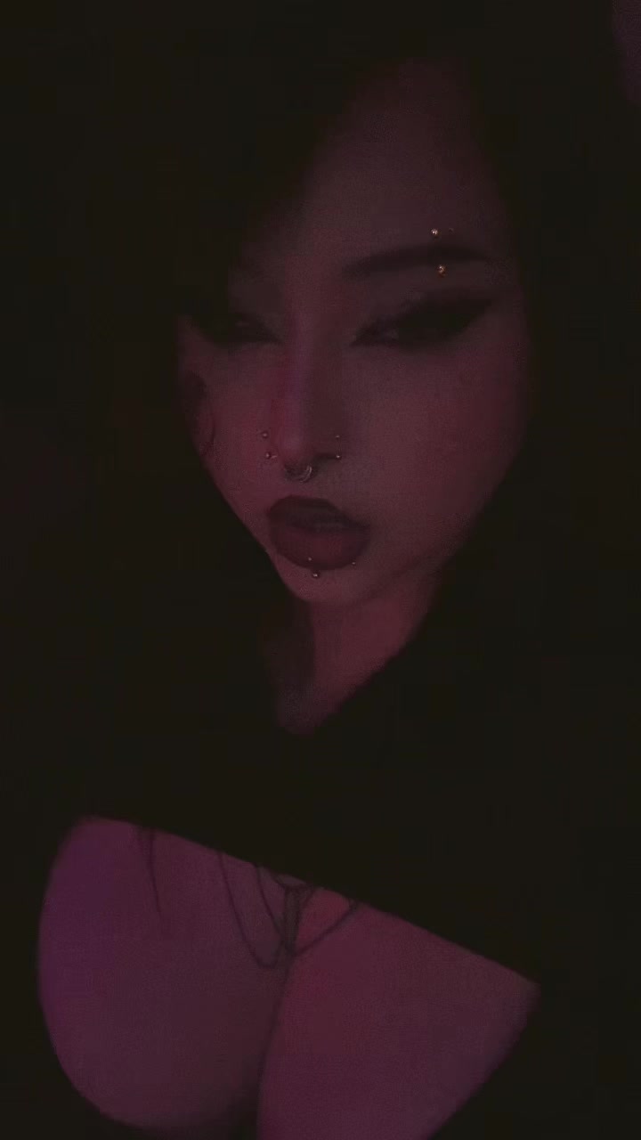 @🦇🖤CurvyCrypt🖤🦇