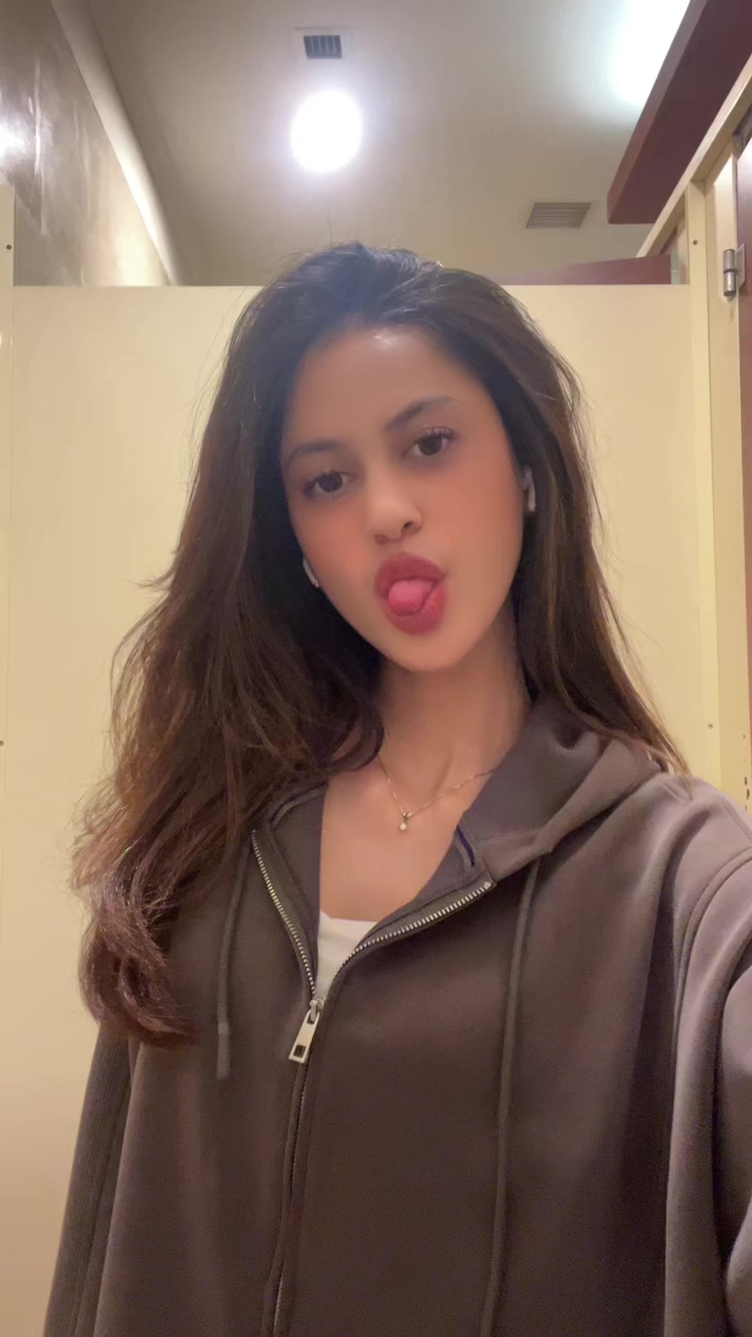 @asilamaisa