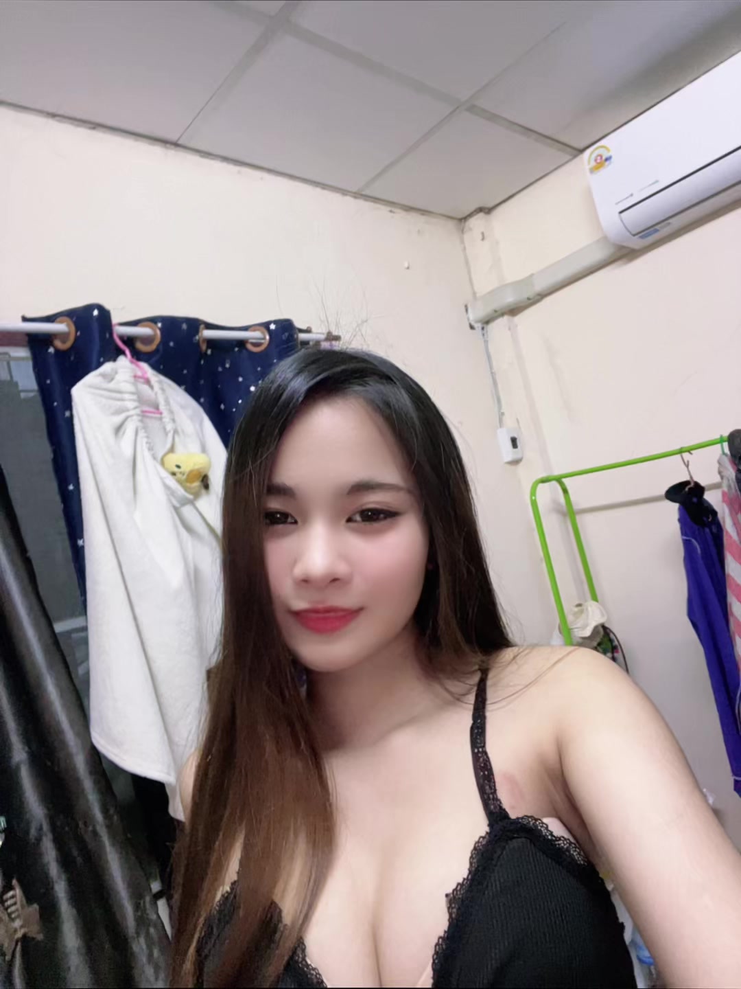 @จะอมให้ล้มเลย👅