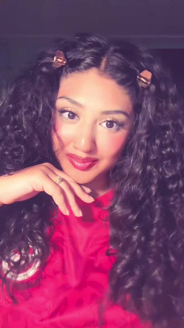 @Roeqayyah