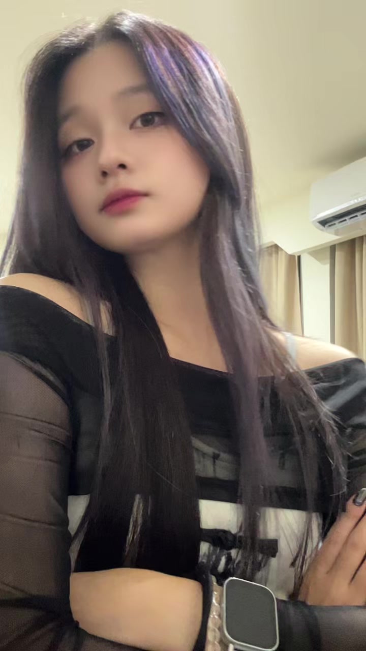 @雯雯💜你的一眼萬年🌙(₂₀)